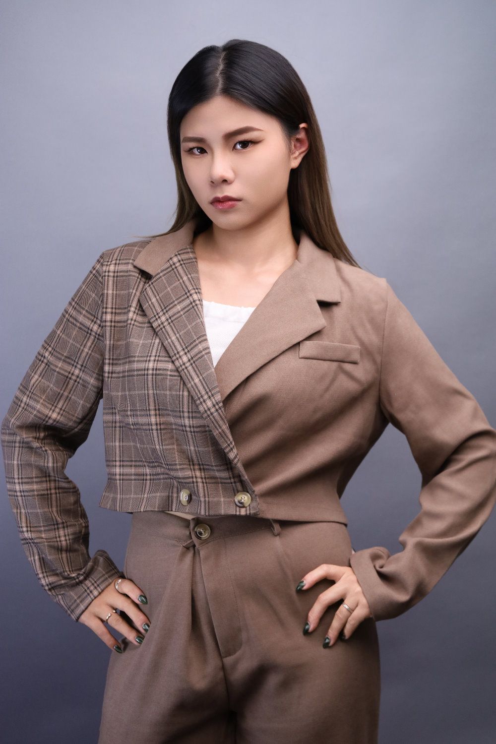 台中專業商務形象寫真套組 西裝質感風格 莎朗嘿yo